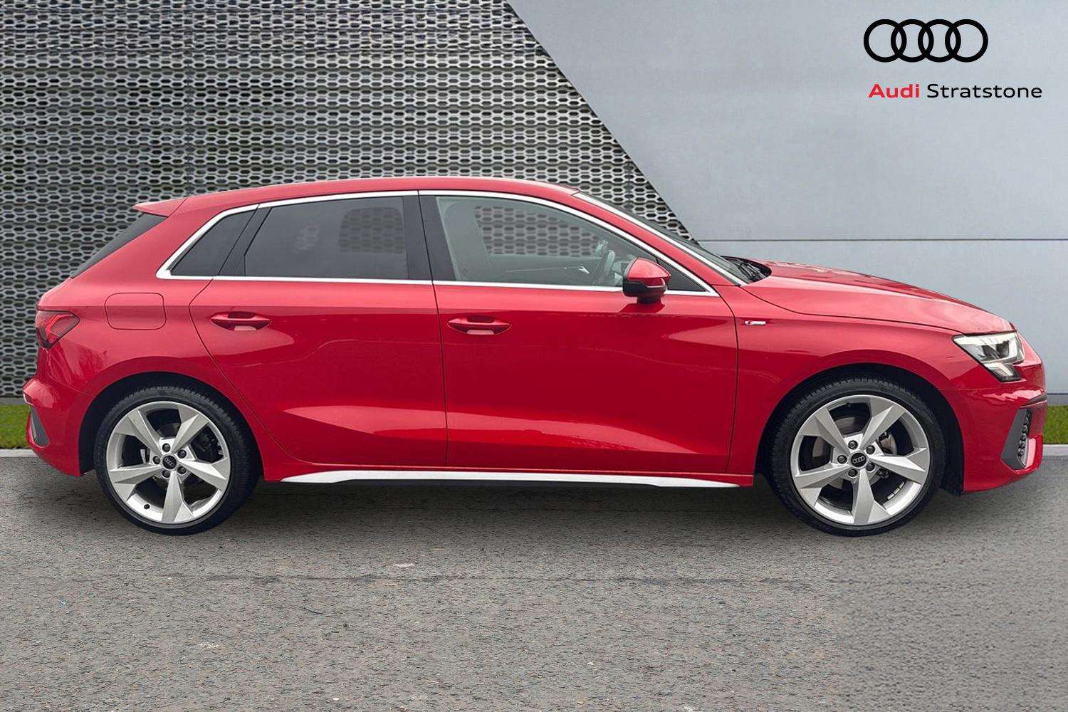 Used Audi A3 for sale - 77361352: Photo 4