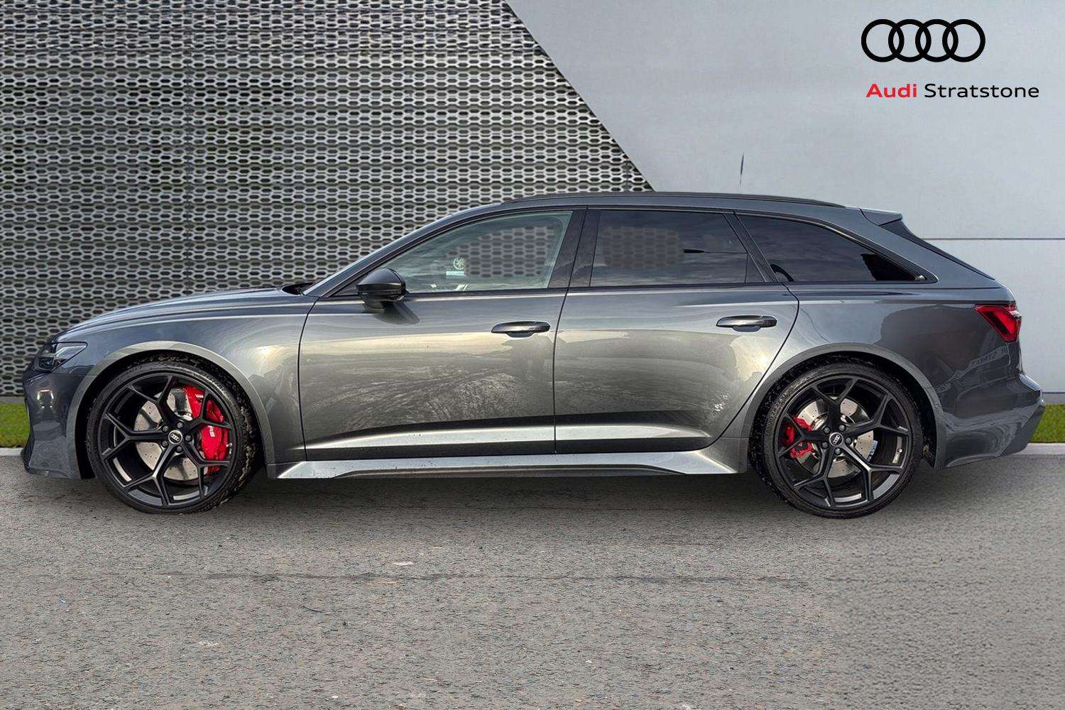 Used Audi RS6 2024 for sale - 77123382: Photo 8