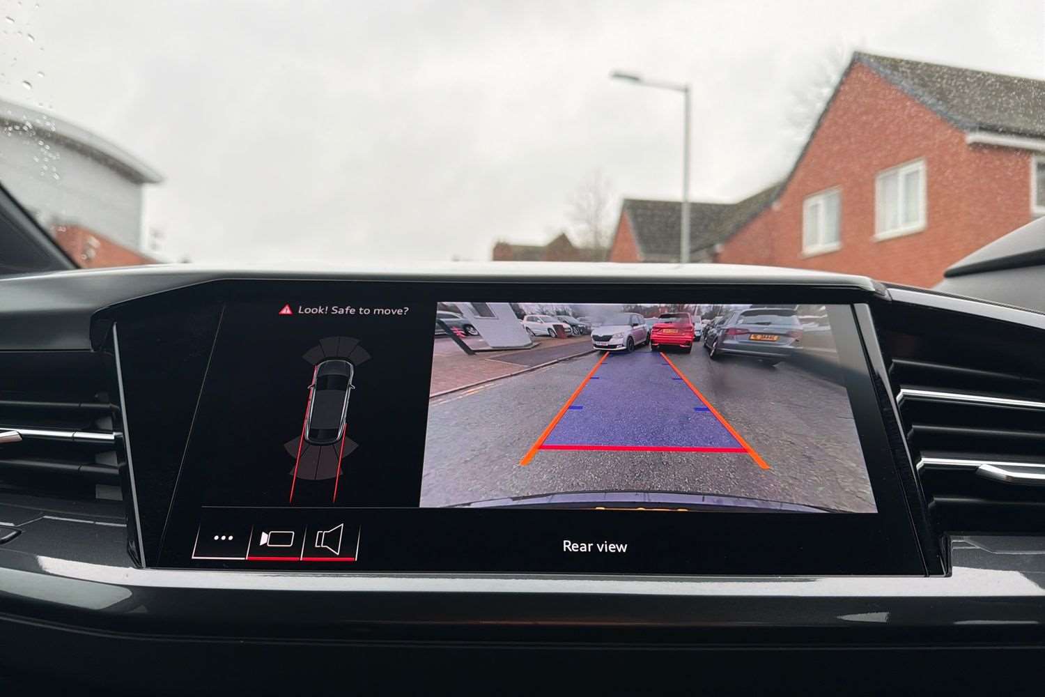 Used Audi Q4 e-tron 2025 for sale - 77726986: Photo 26