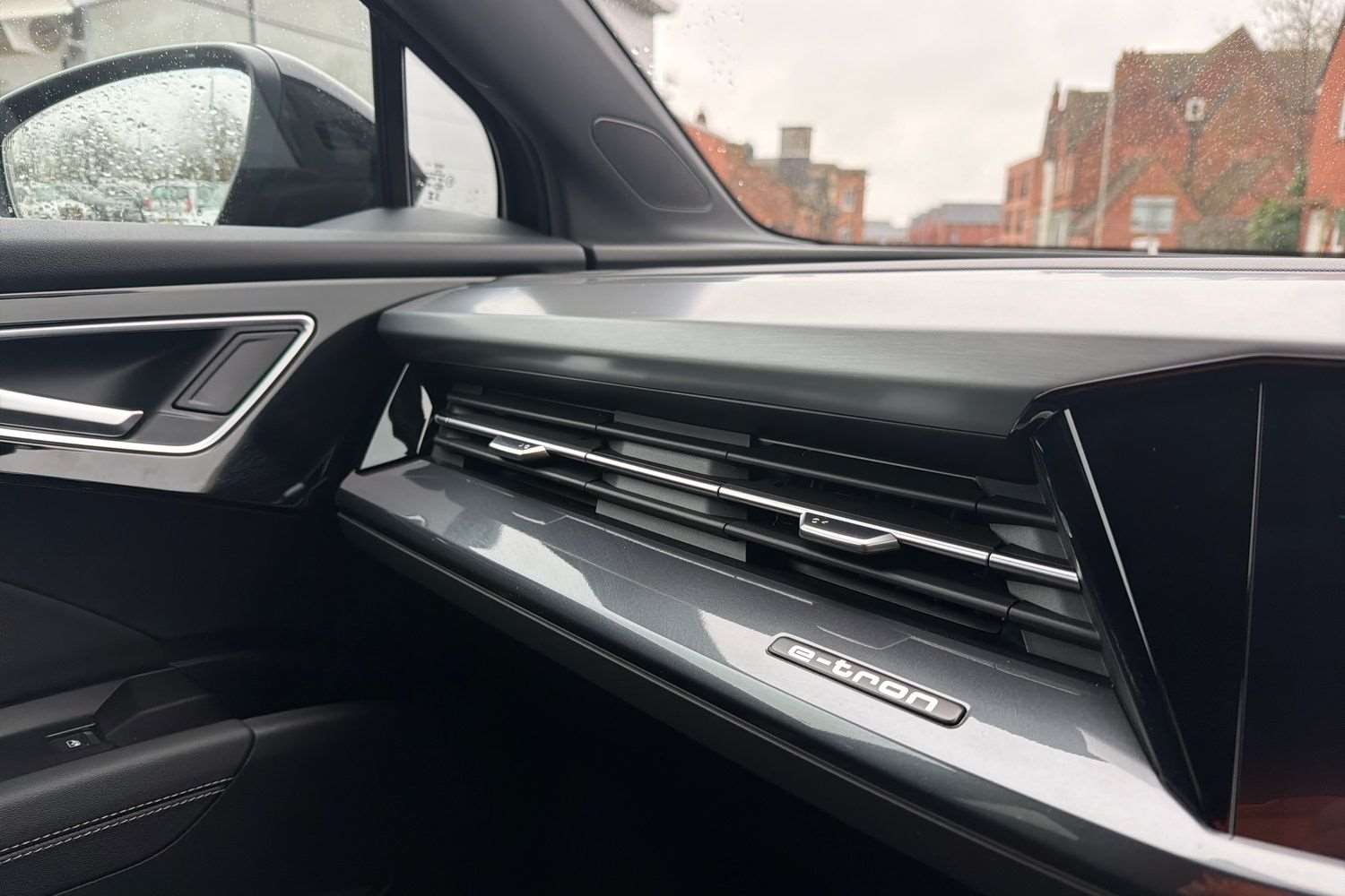 Used Audi Q4 e-tron 2025 for sale - 77726986: Photo 33