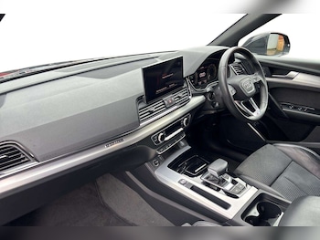 Used Audi Q5 2022 for sale - 77480656: Photo