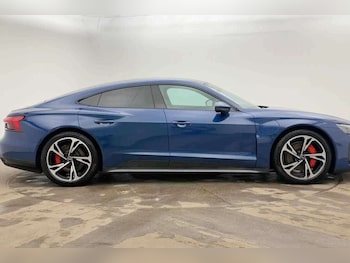 Used Audi e-tron GT 2021 for sale - 78743801: Photo