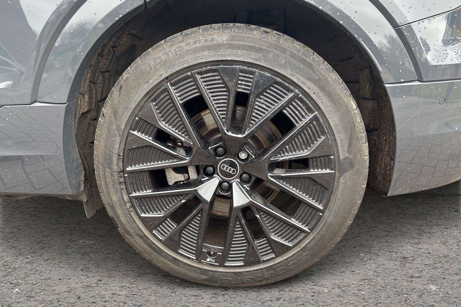 Used Audi Q8 2024 for sale - 77281875: Photo 10