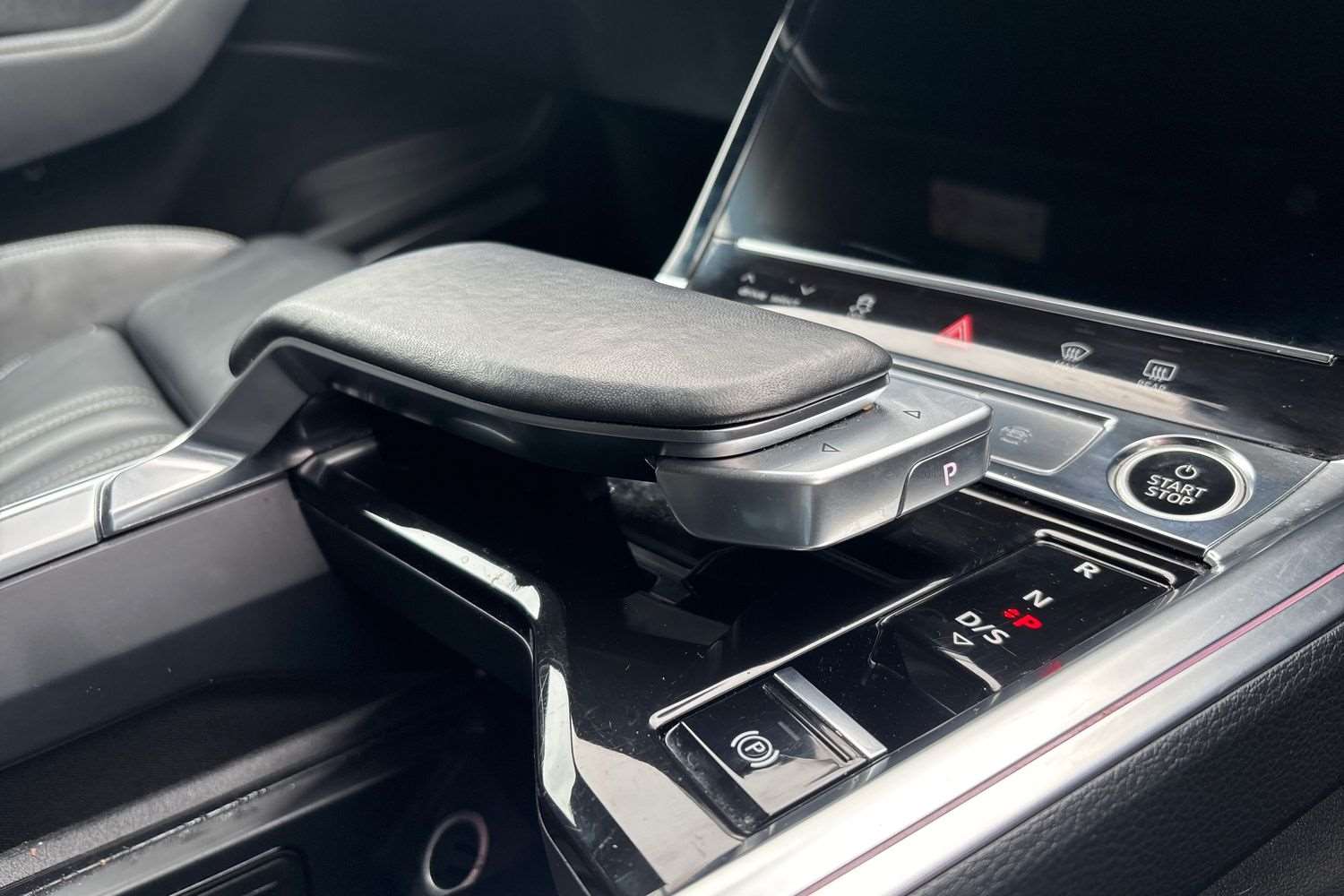 Used Audi Q8 2024 for sale - 77281875: Photo 15