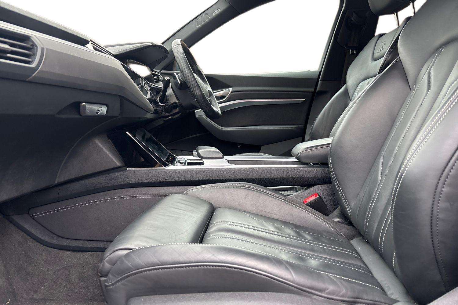 Used Audi Q8 2024 for sale - 77281875: Photo 21