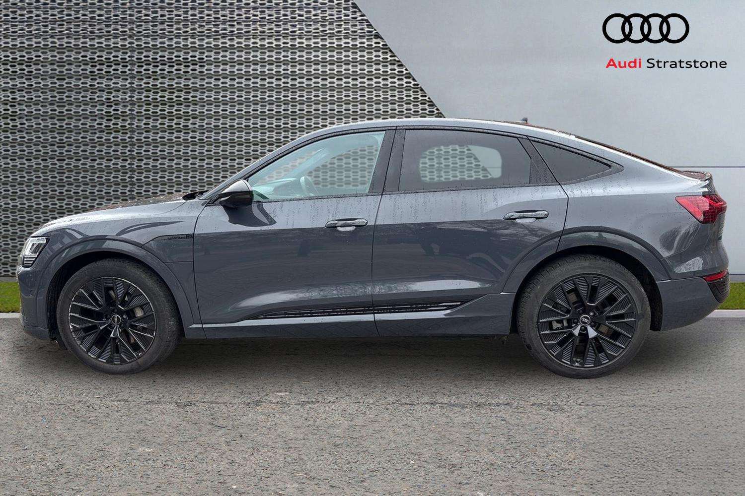 Used Audi Q8 2024 for sale - 77281875: Photo 8