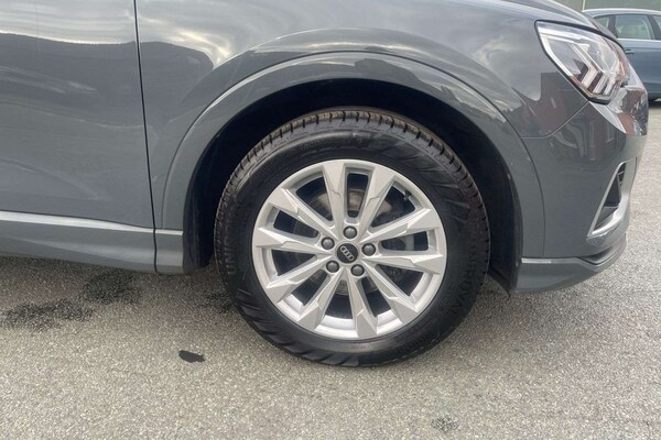 Used Audi Q3 2023 for sale - 76249124: Photo 10