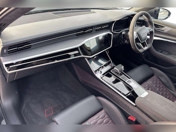 Used Audi RS6 2024 for sale - 77414650: Photo