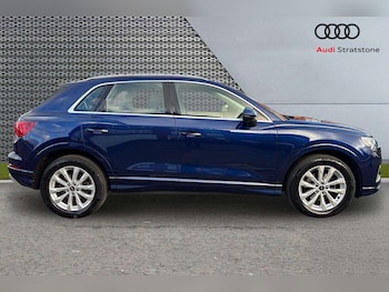 Used Audi Q3 2023 for sale - 77232932: Photo