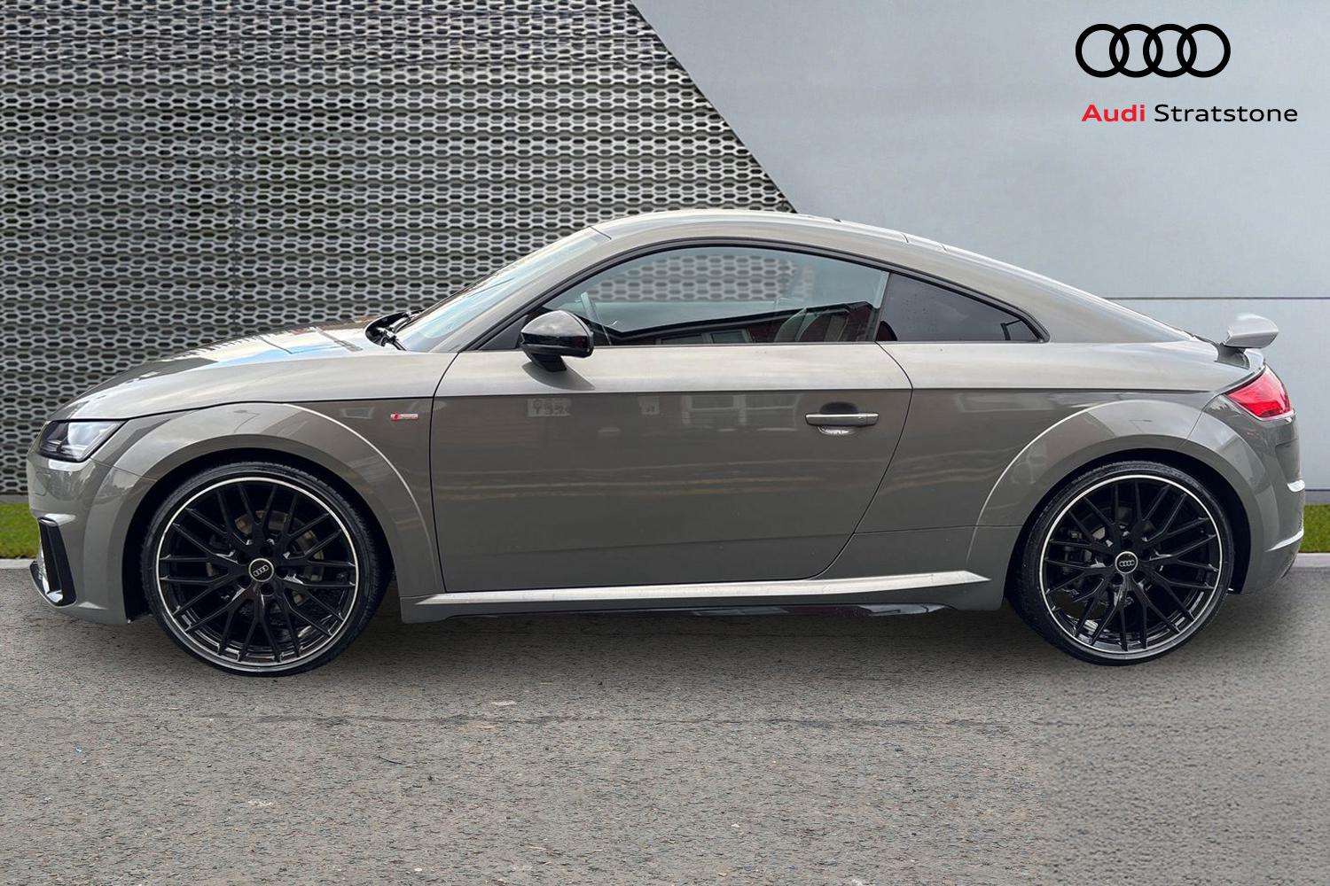 Used Audi TT 2022 for sale - 77134800: Photo 8