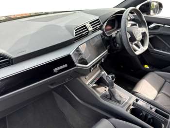 Used Audi Q3 2024 for sale - 75063364: Photo