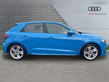 Used Audi A1 2020 for sale - 76460300: Photo