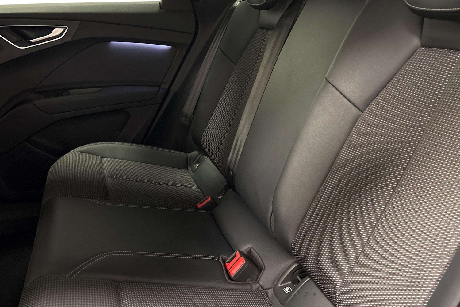 Used Audi Q4 e-tron 2021 for sale - 77928843: Photo 7