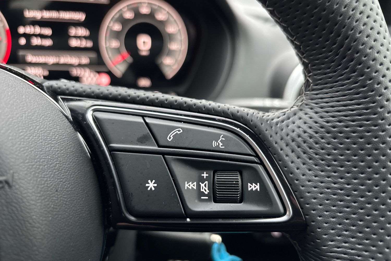 Used Audi Q2 2025 for sale - 77233066: Photo 17