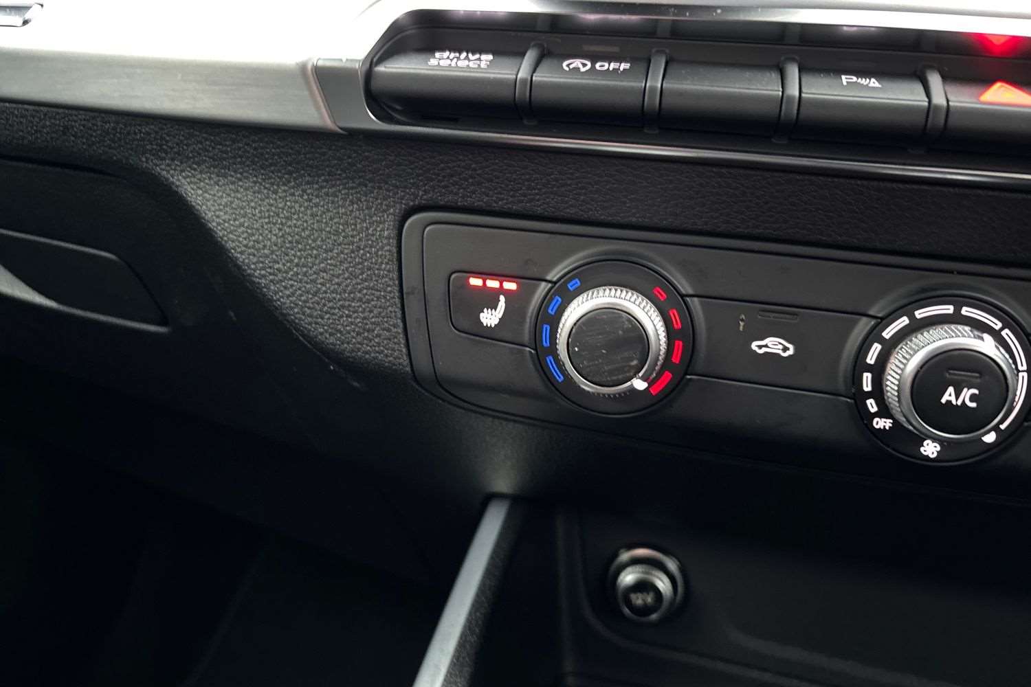 Used Audi Q2 2025 for sale - 77233066: Photo 28