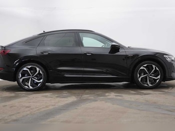 Used Audi e-tron 2022 for sale - 75496609: Photo
