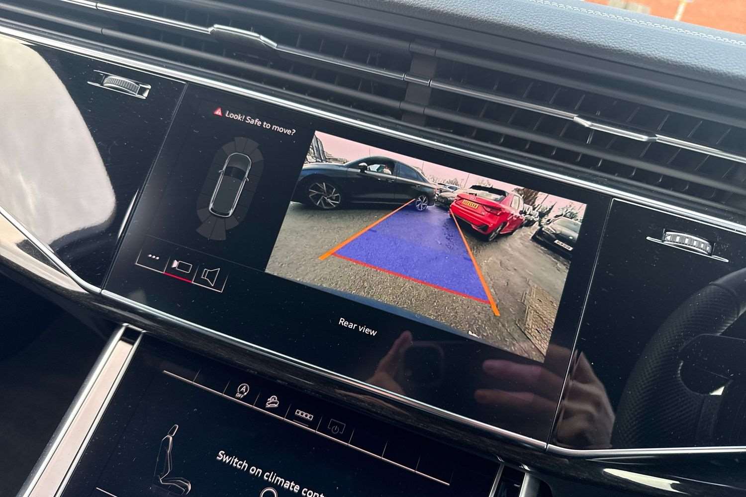 Used Audi Q7 2025 for sale - 77134759: Photo 32