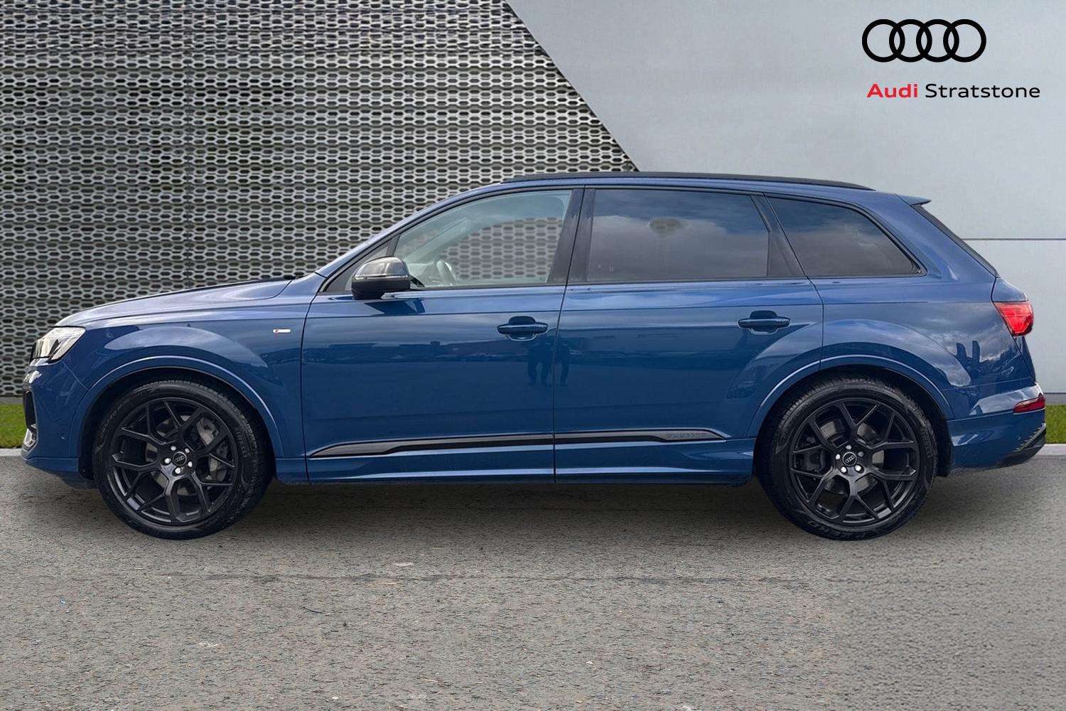 Used Audi Q7 2025 for sale - 77134759: Photo 8