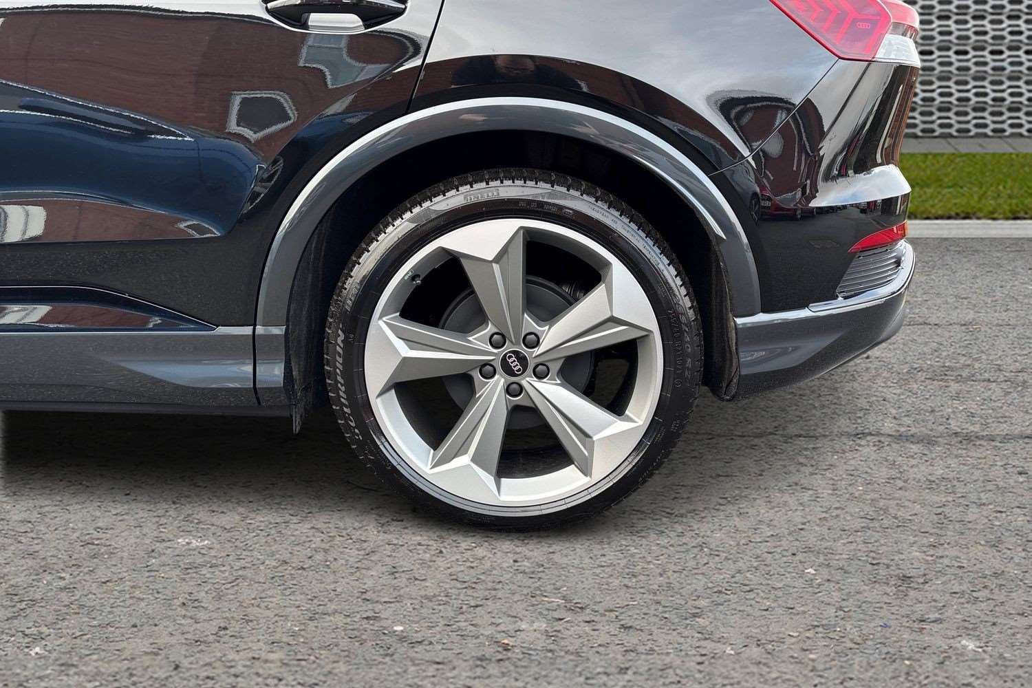 Used Audi Q4 e-tron 2025 for sale - 77472588: Photo 10