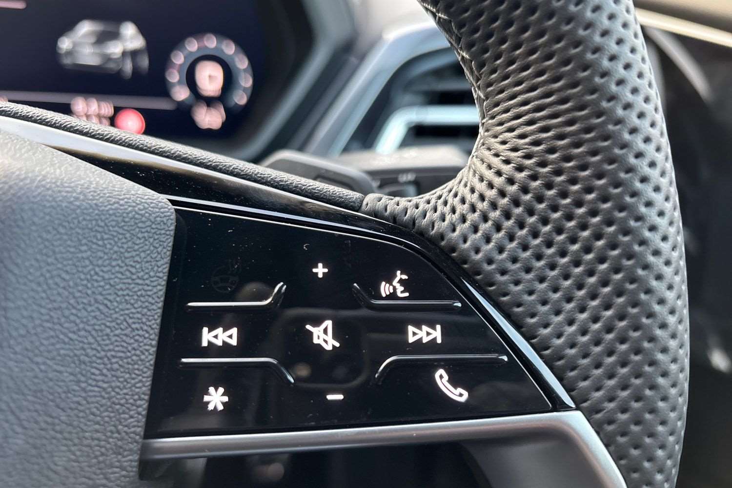 Used Audi Q4 e-tron 2025 for sale - 77472588: Photo 17