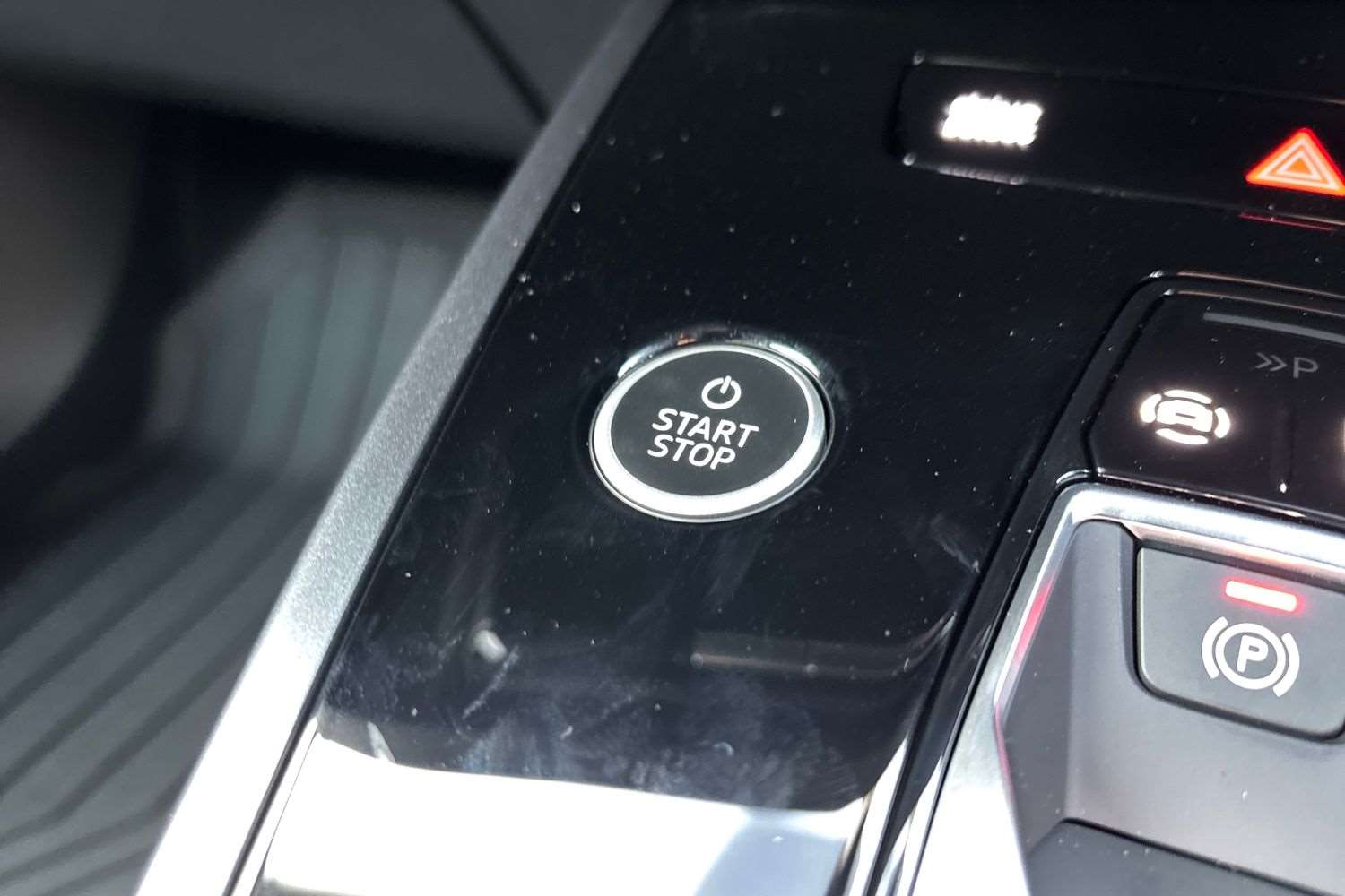 Used Audi Q4 e-tron 2025 for sale - 77472588: Photo 29