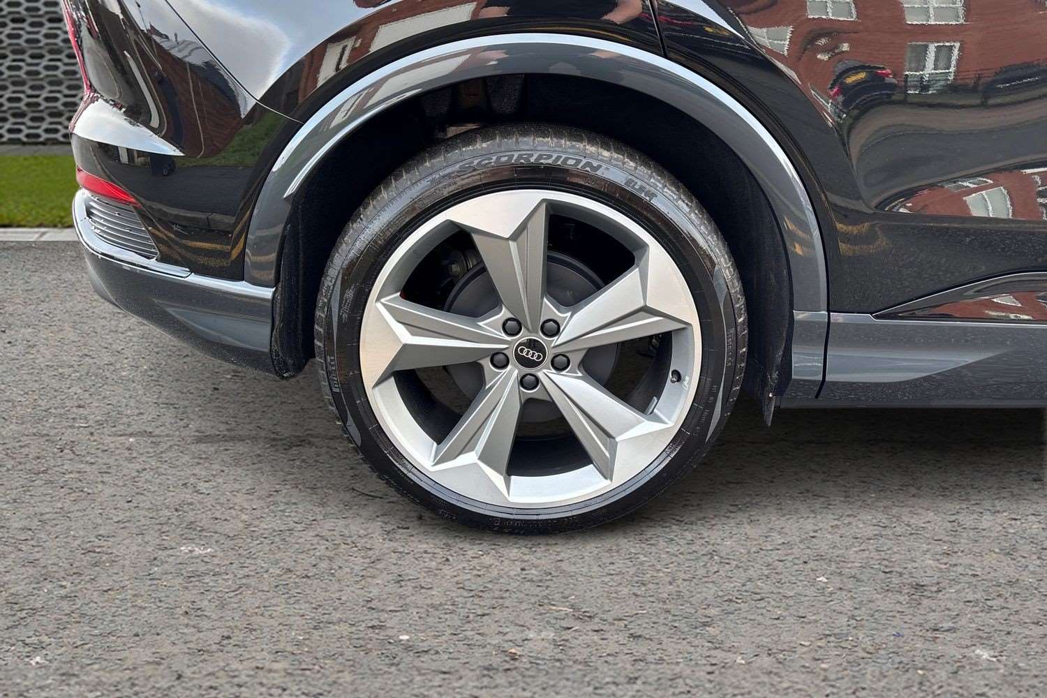 Used Audi Q4 e-tron 2025 for sale - 77472588: Photo 9