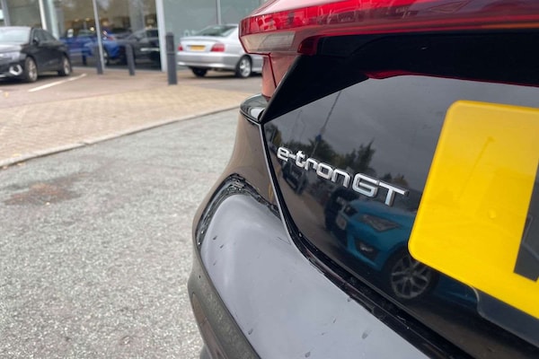 Used Audi e-tron GT 2021 for sale - 76205284: Photo 12