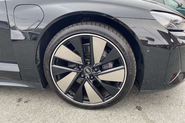 Used Audi e-tron GT 2021 for sale - 76205284: Photo 5