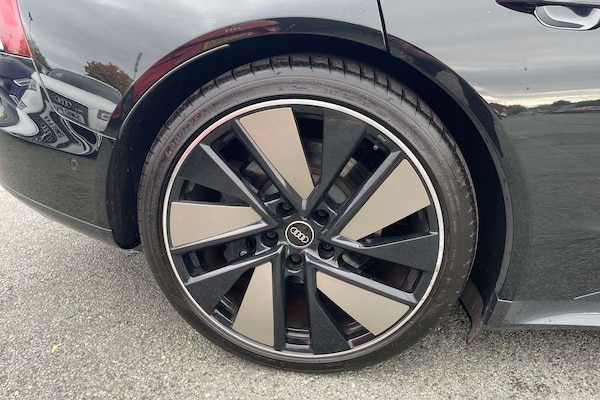 Used Audi e-tron GT 2021 for sale - 76205284: Photo 9