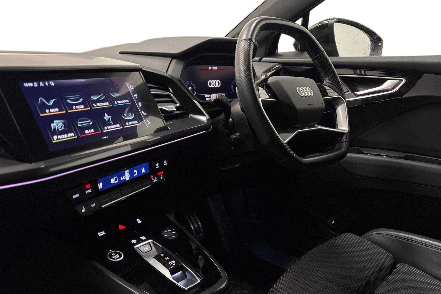 Used Audi Q4 e-tron 2021 for sale - 77979402: Photo 2