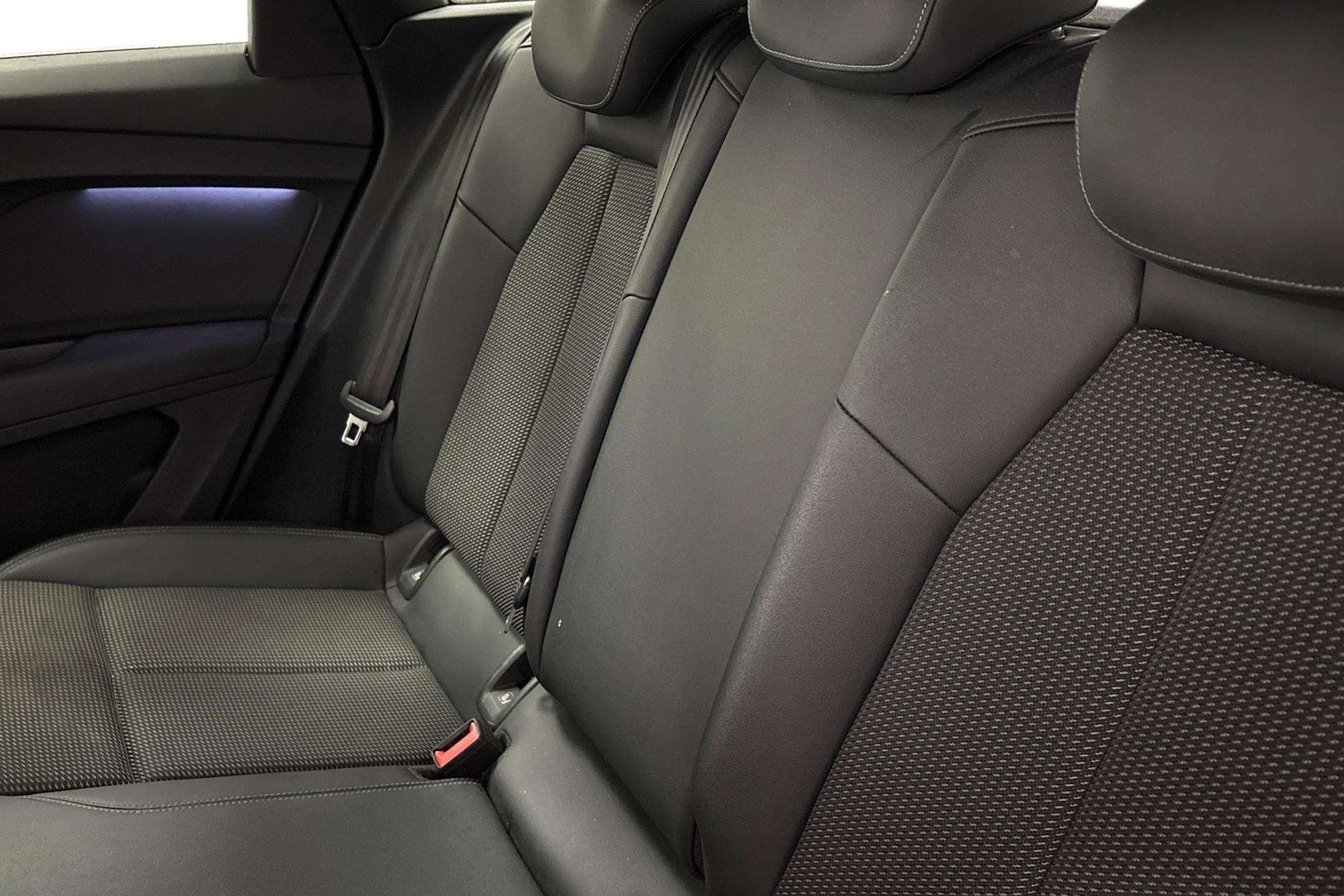 Used Audi Q4 e-tron 2021 for sale - 77649021: Photo 7