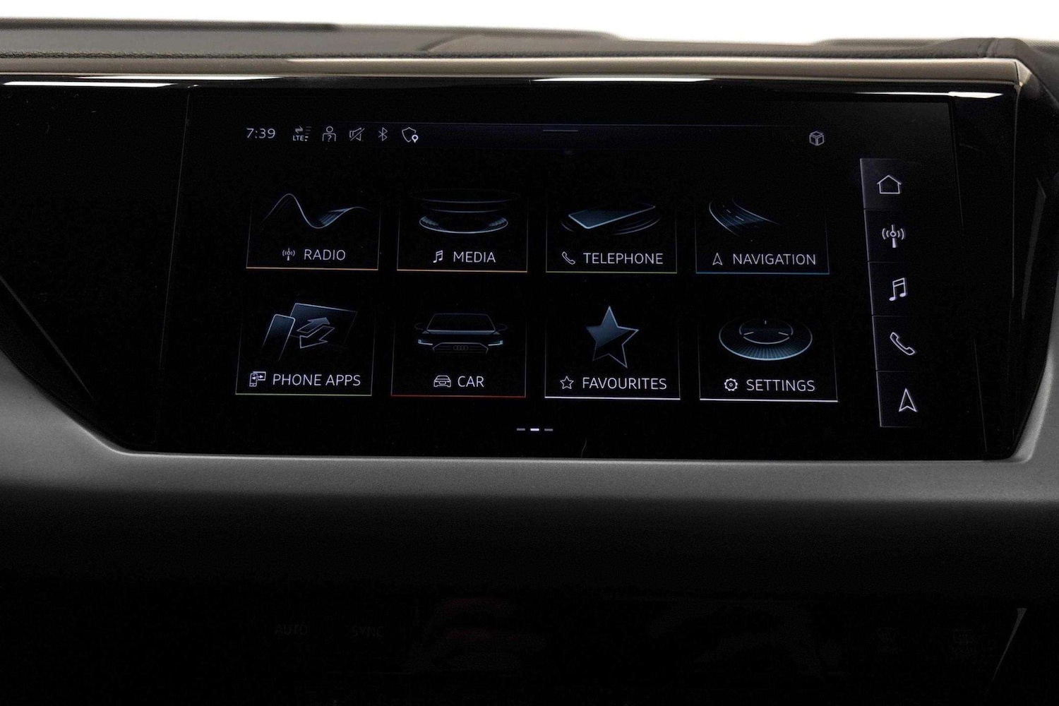 Used Audi e-tron GT 2021 for sale - 76460394: Photo 8