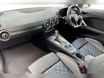 Used Audi TT 2022 for sale - 77960943: Photo