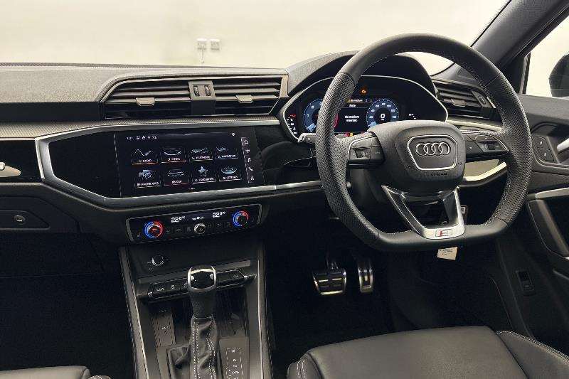 Used Audi Q3 2025 for sale - 76460446: Photo 2