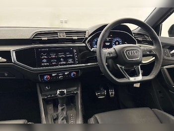 Used Audi Q3 2025 for sale - 76460446: Photo