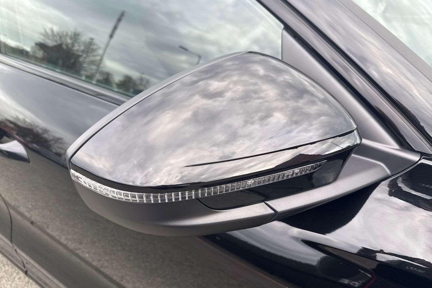 Used Audi Q6 e-tron 2025 for sale - 76529241: Photo 28