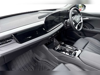 Used Audi Q6 e-tron 2025 for sale - 74863867: Photo