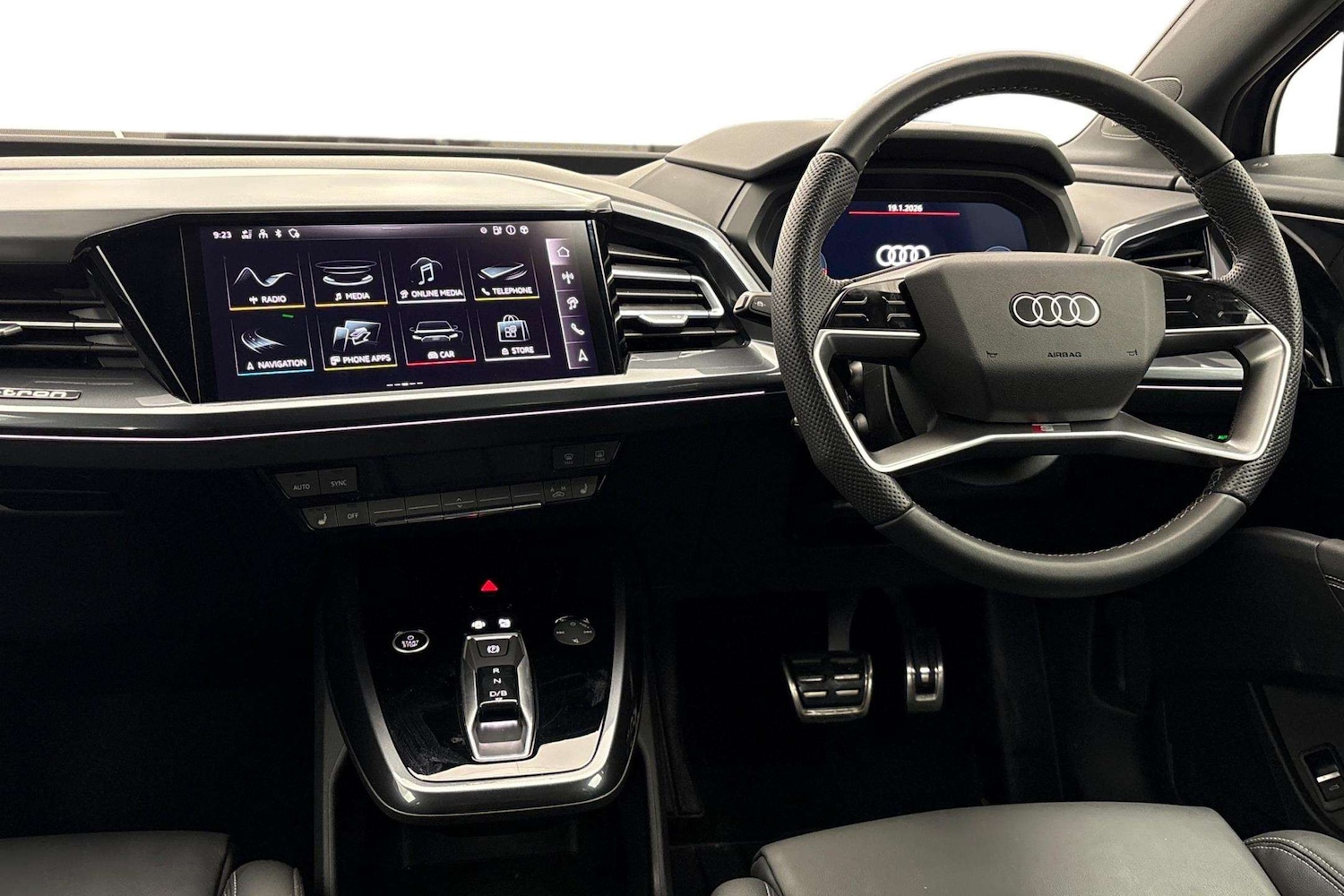 Used Audi Q4 e-tron for sale - 77361395: Photo 2