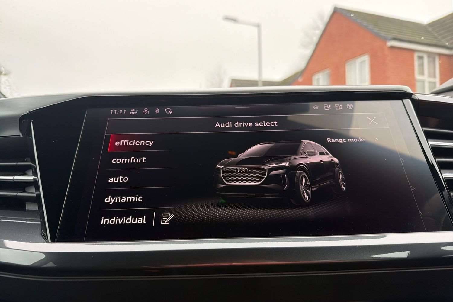 Used Audi Q4 e-tron 2025 for sale - 77361395: Photo 30