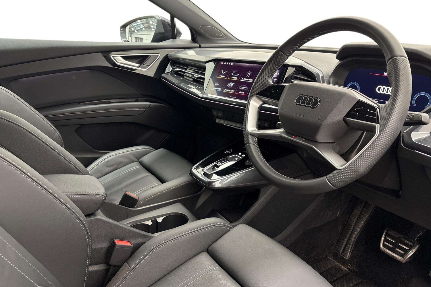 Used Audi Q4 e-tron for sale - 77361395: Photo 6