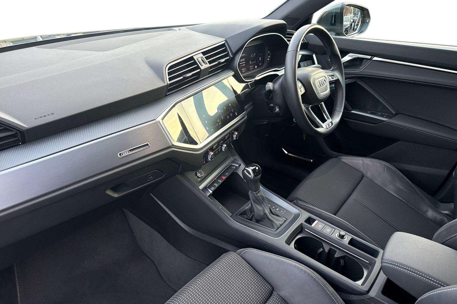 Used Audi Q3 2019 for sale - 76648807: Photo 19