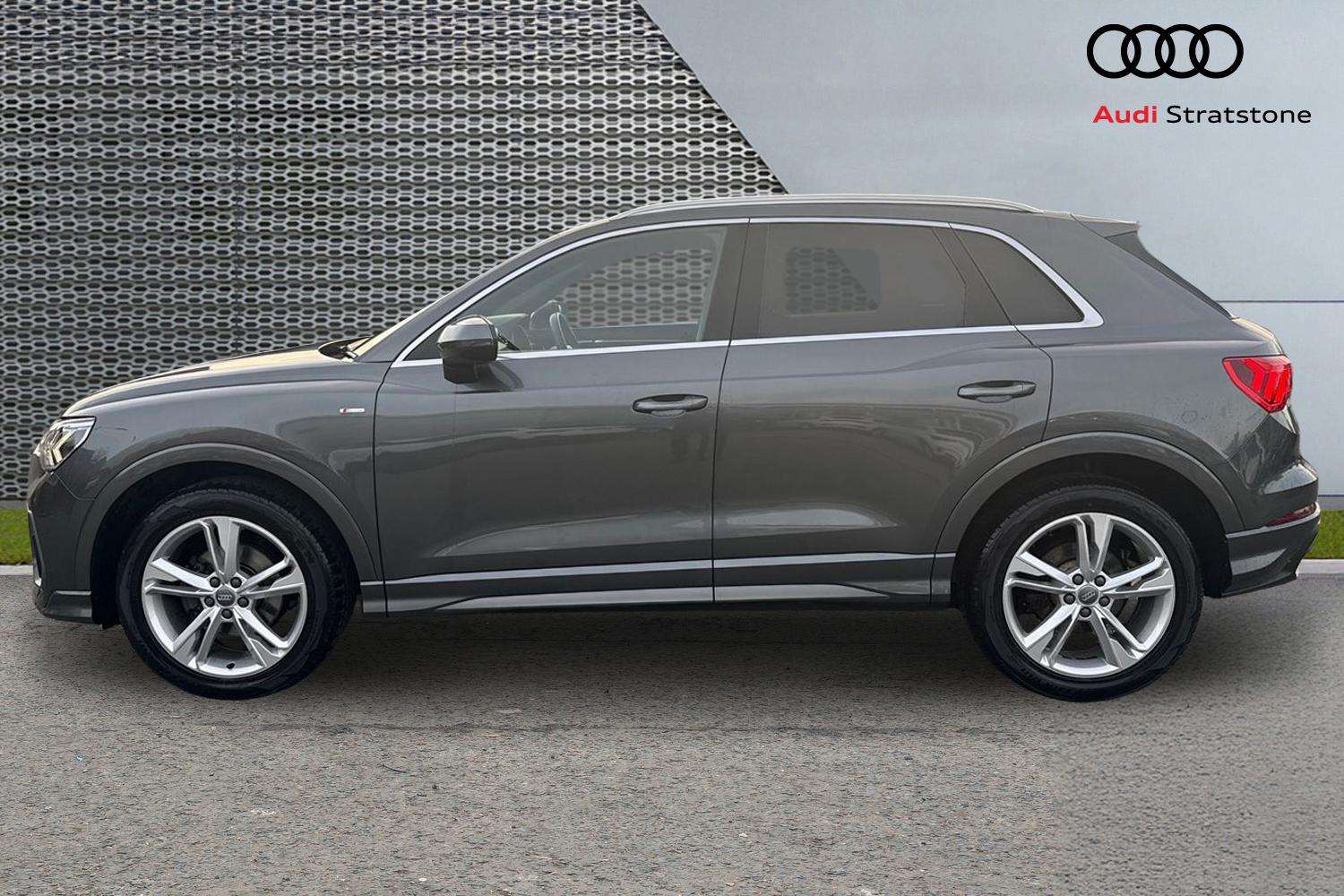 Used Audi Q3 2019 for sale - 76648807: Photo 8