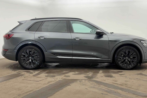 Used Audi Q8 2024 for sale - 76249112: Photo 4