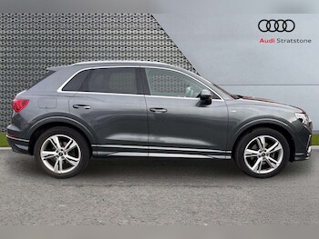 Used Audi Q3 2023 for sale - 77347987: Photo