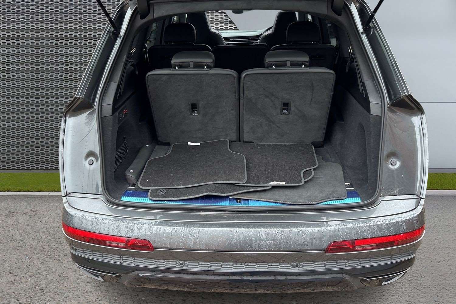 Used Audi Q7 2023 for sale - 77333994: Photo 13