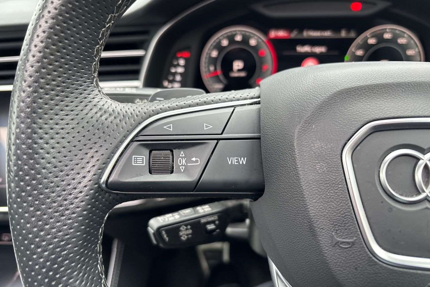 Used Audi Q7 2023 for sale - 77333994: Photo 16