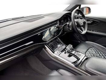 Used Audi Q7 2023 for sale - 77333994: Photo