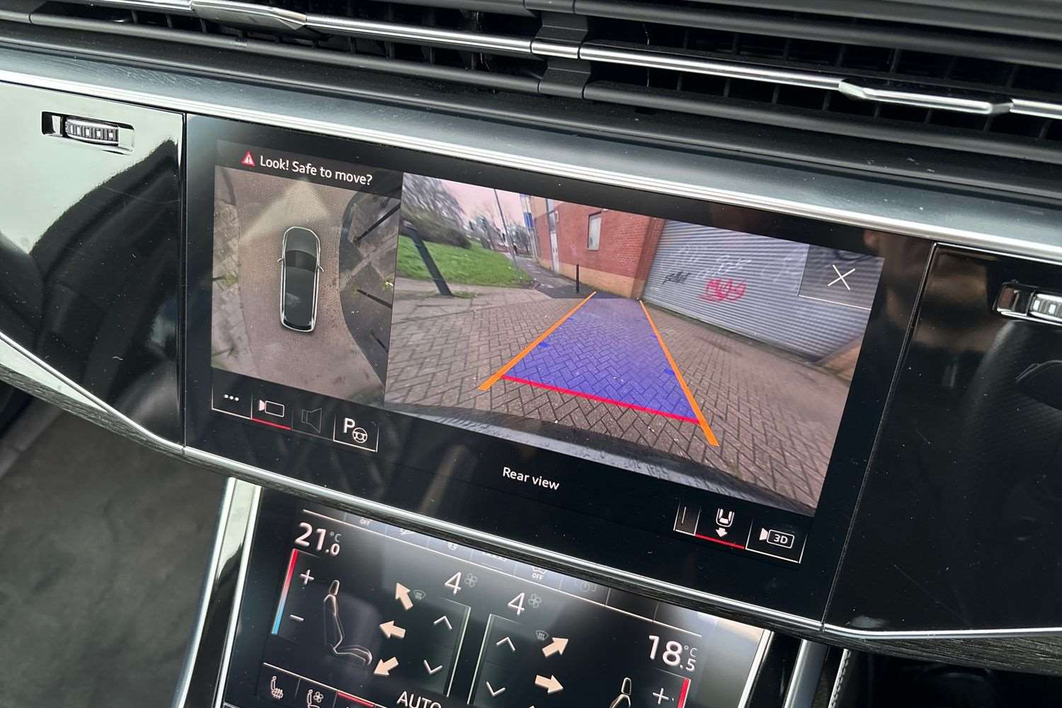 Used Audi Q7 2023 for sale - 77333994: Photo 32