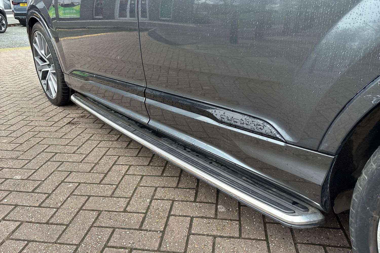 Used Audi Q7 2023 for sale - 77333994: Photo 35