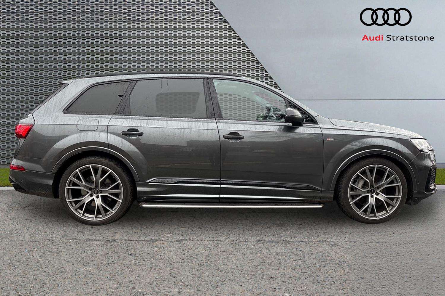 Used Audi Q7 2023 for sale - 77333994: Photo 4